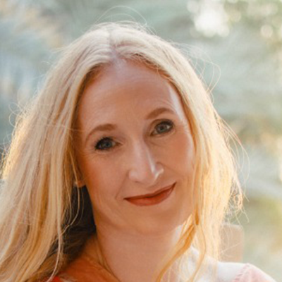 Portrait von Eva Abert